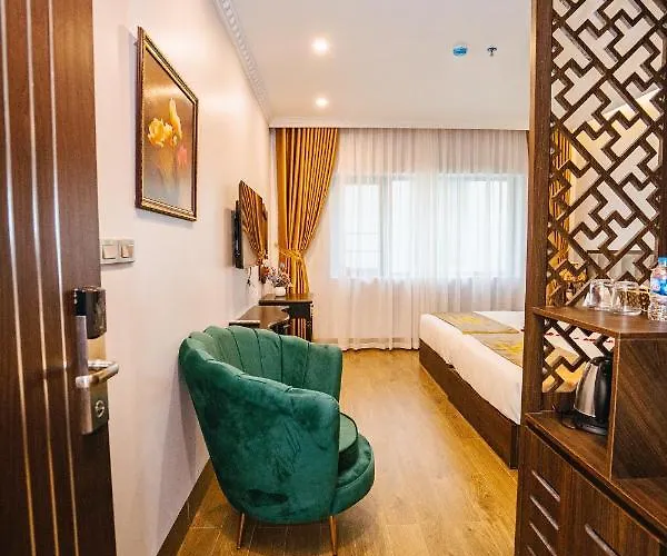 Minh Chau Hotel&coffee Khách sạn Hạ Long