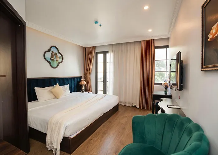 Minh Chau Hotel&coffee Khách sạn Hạ Long