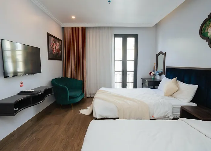 Minh Chau Hotel&coffee Hạ Long