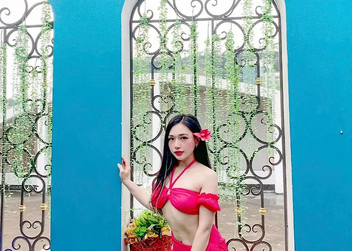 Khách sạn Minh Chau Hotel&coffee
