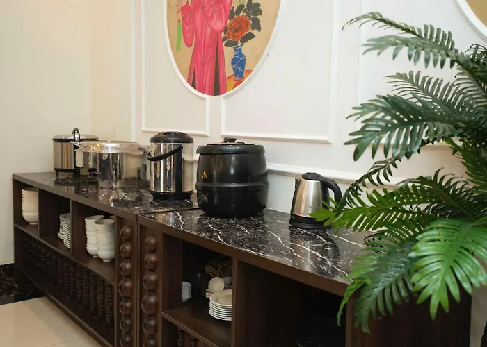 Minh Chau Hotel&coffee Hạ Long