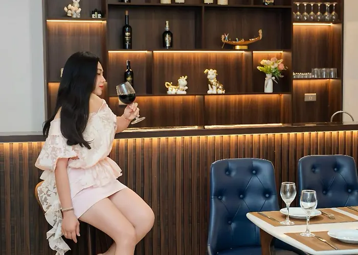 Khách sạn Minh Chau Hotel&coffee Hạ Long