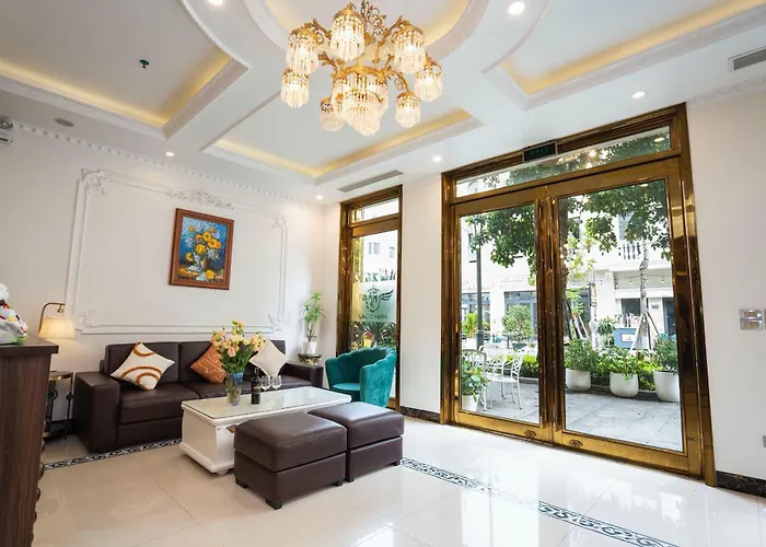 Minh Chau Hotel&coffee 3*